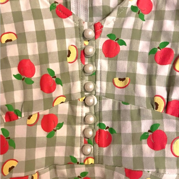 Unique Vintage Green Plaid Dress with Red Floral Accents - Picture 4 of 4